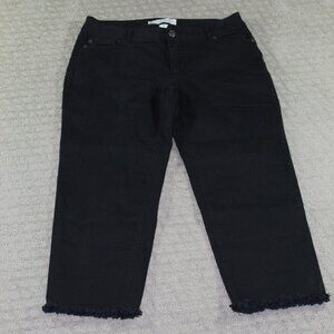 C est 1946 Denim Women's Sz 10 Black Raw Hem Jeans